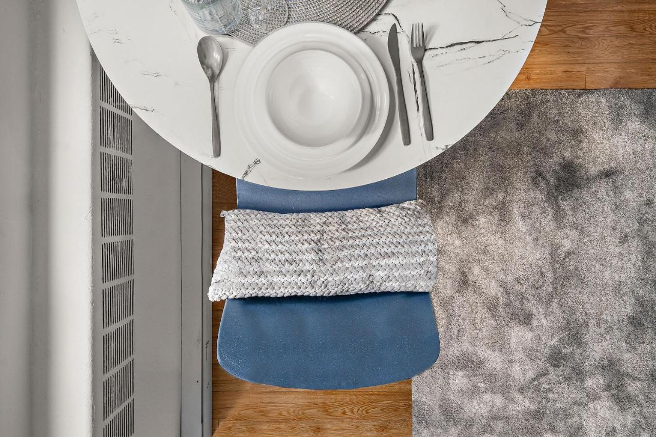 Dt Location Beautiful Studio For Your Vacation Appartement Montréal Buitenkant foto