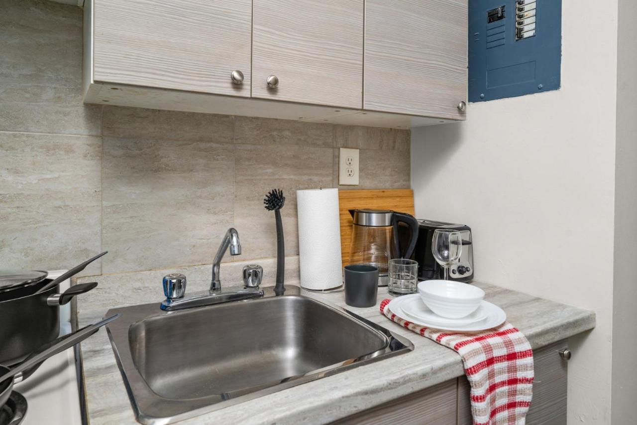 Dt Location Beautiful Studio For Your Vacation Appartement Montréal Buitenkant foto